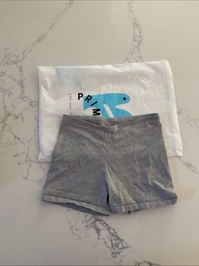 Primary kids under shorts // grey // size 12 // GUC/VGUC (SET OF 8)